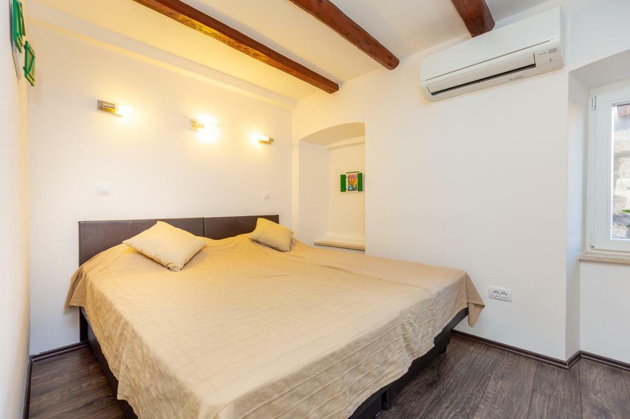 City Wall'S Studio Apartment Dubrovnik Ngoại thất bức ảnh